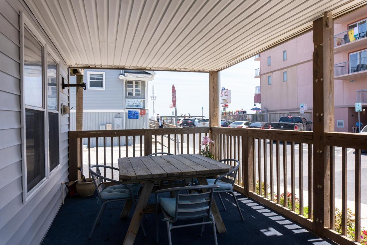 Beach Walk Hotel Ocean City Exterior photo